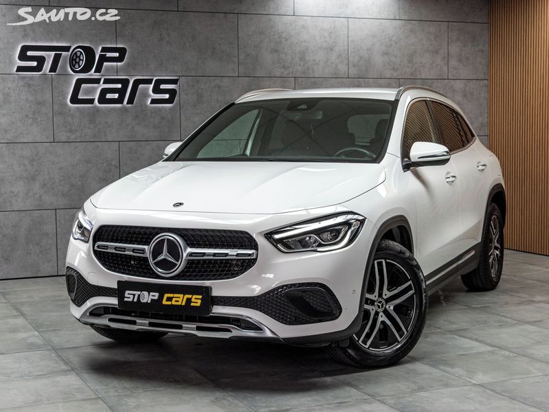Mercedes-Benz GLA, 200d 4MATIC*KEYLESS*ČR 1.MAJ*